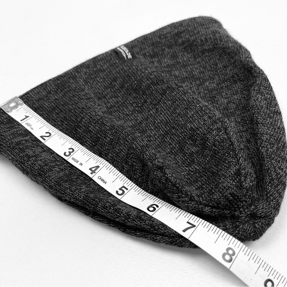 NWOT CASCADE Mountain Tech Merino Wool Beanie - Picture 6 of 10